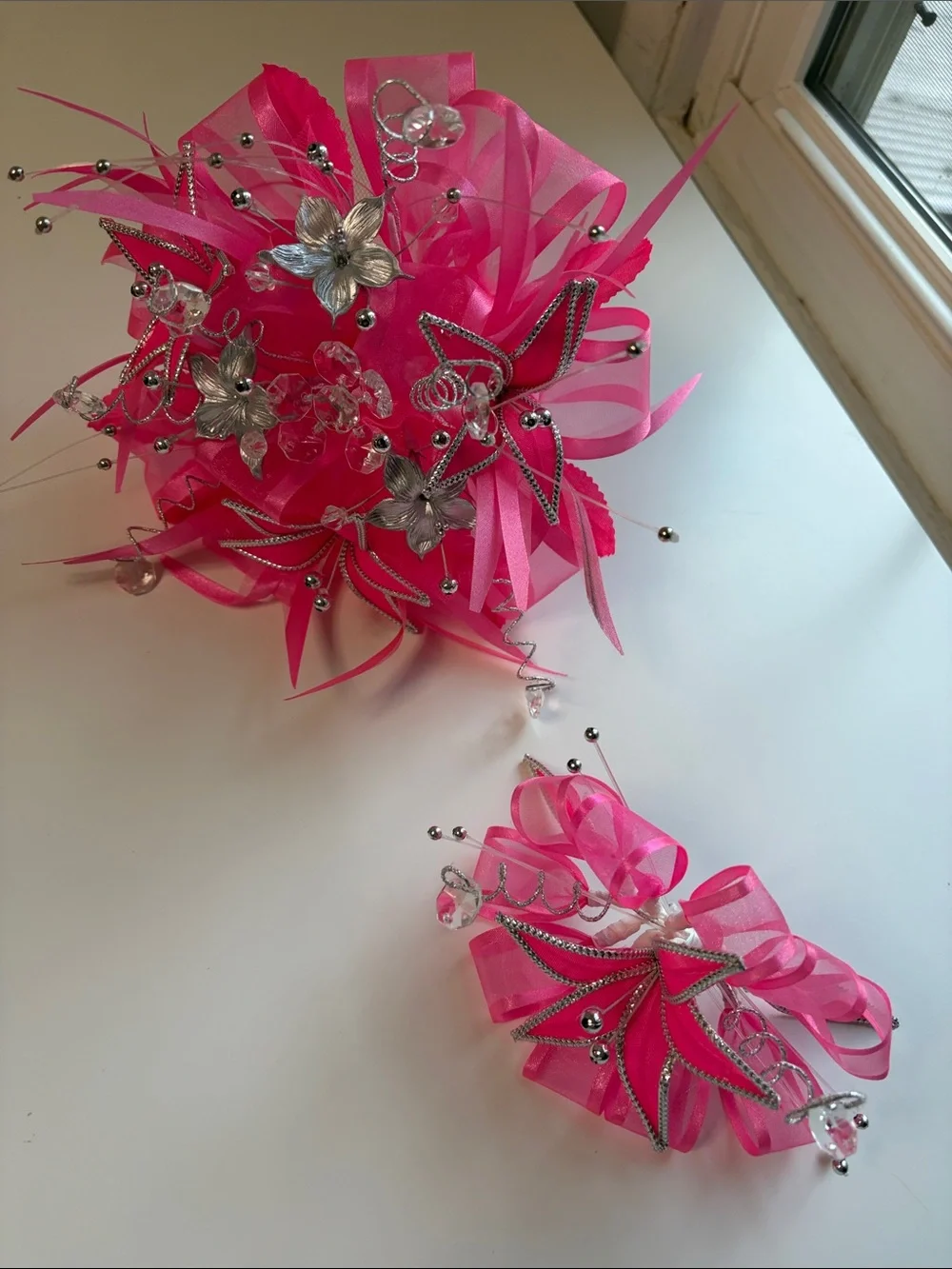 Sweet 15 Quinceañera Fuchsia Pink Ribbon Bouquet & Matching Tocado Set